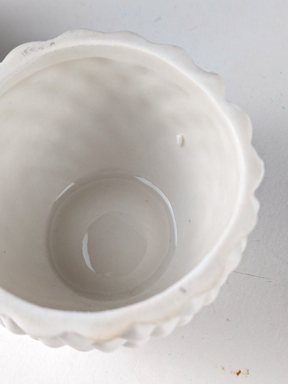 Vintage Ceramic Pineapple Trinket Box - Picture 7 of 7